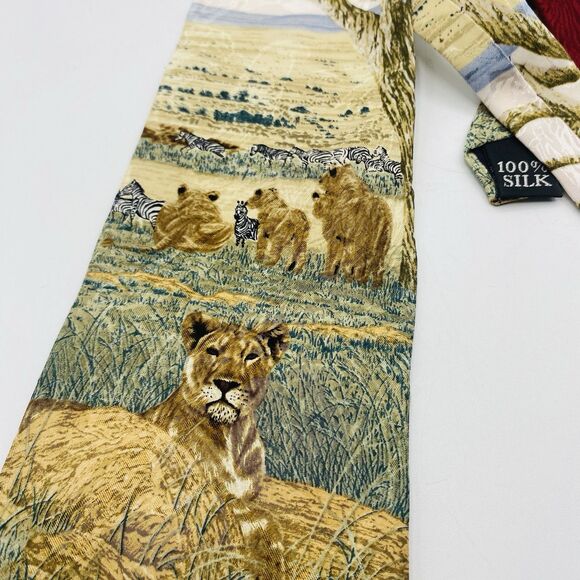 Vintage 1995 Endangered Species Men's Tie Lions & Zebras Simon Combs 100% Silk - Picture 6 of 6